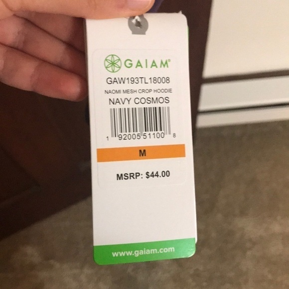 NWT Gaiam Hooded Long Sleeve - Picture 2 of 8